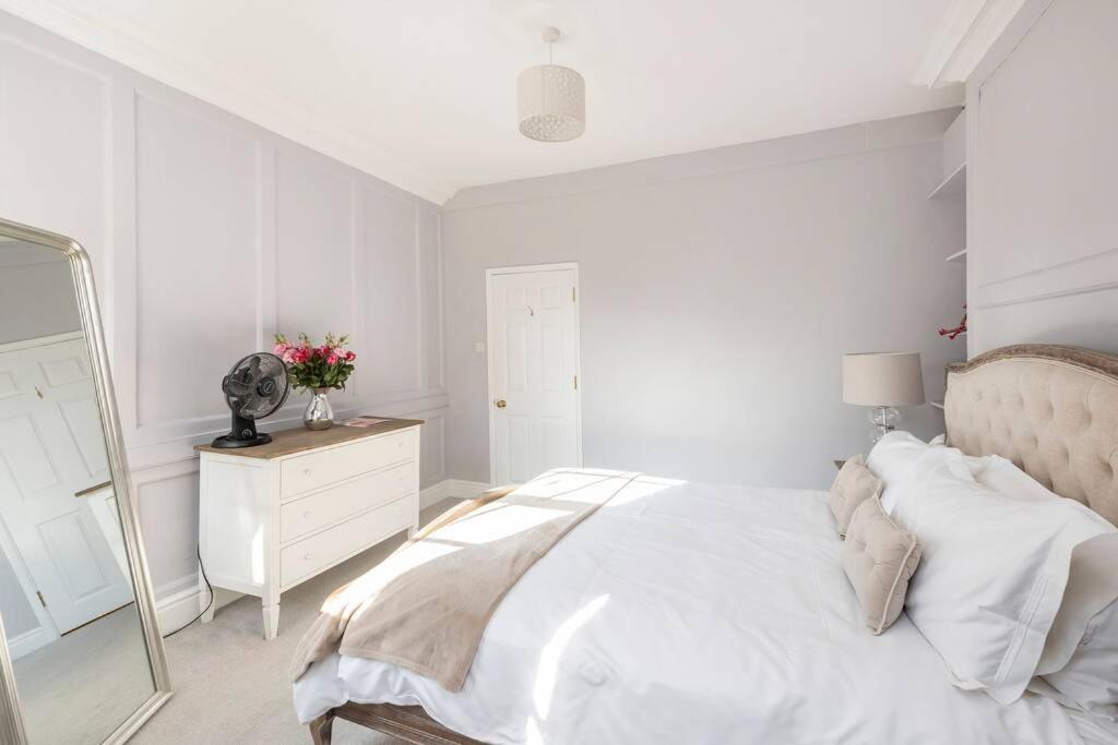 Beautiful Apartment, incredible central location Bath Extérieur photo