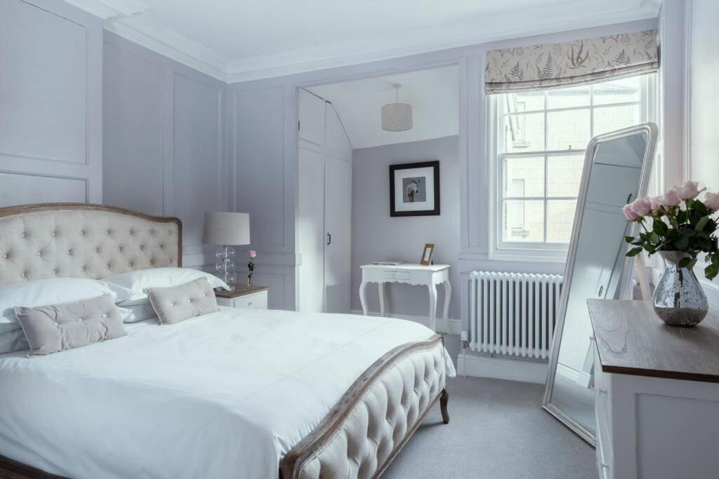 Beautiful Apartment, incredible central location Bath Extérieur photo
